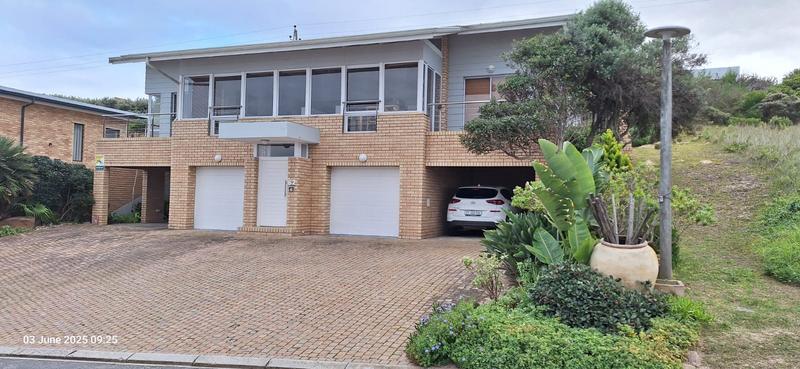 3 Bedroom Property for Sale in Pienaarstrand Western Cape